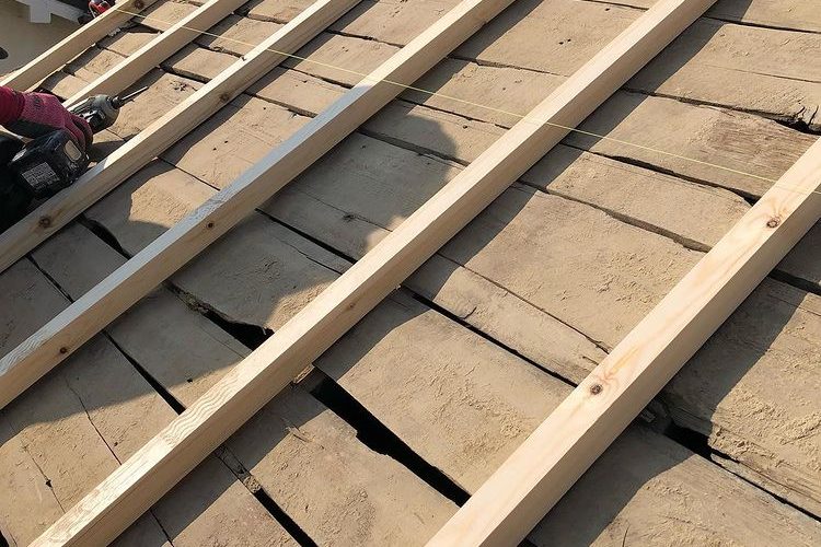 台風地震屋根-不陸調整の大切さ